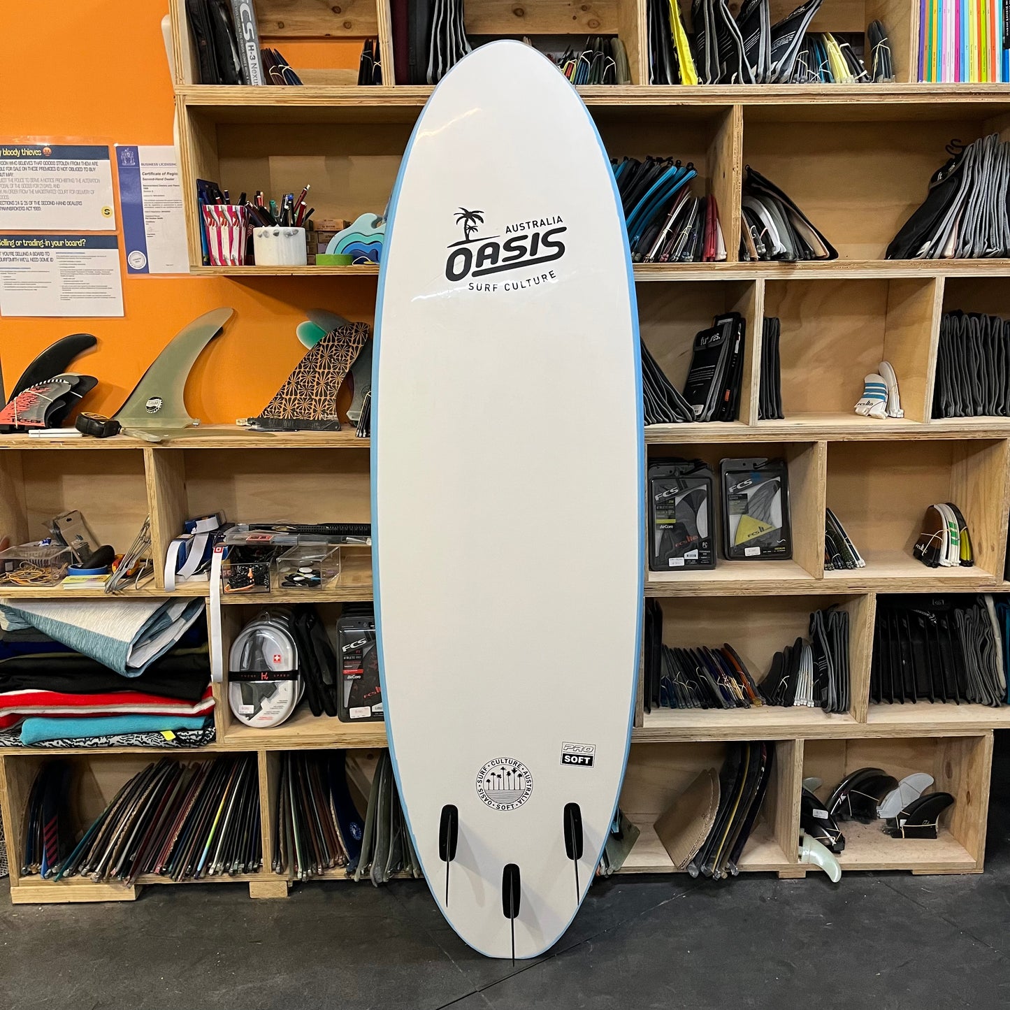 Oasis Surf Culture 6'6" secondhand surfboard bottom view