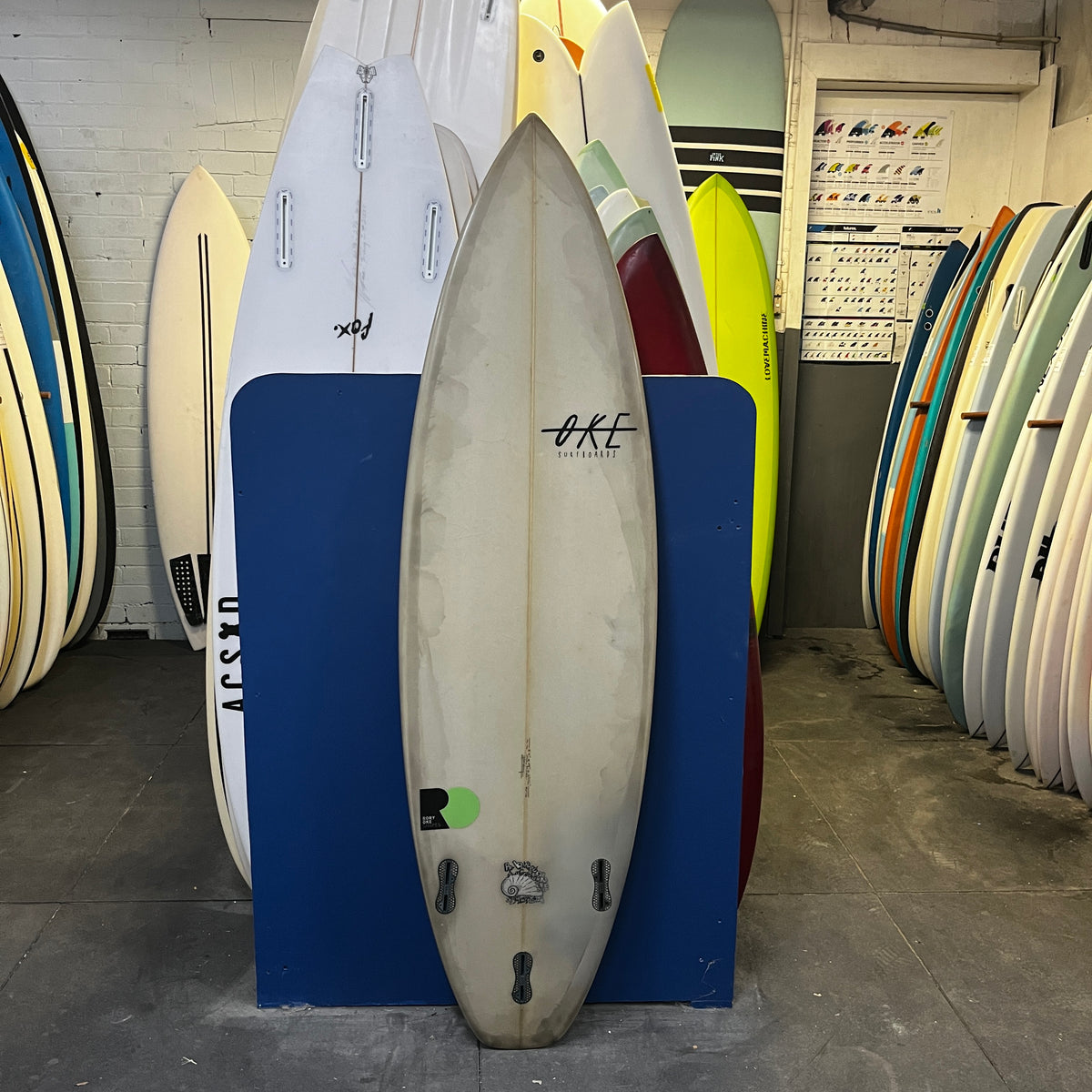 Oke Abalone 5'11" secondhand surfboards bottom view