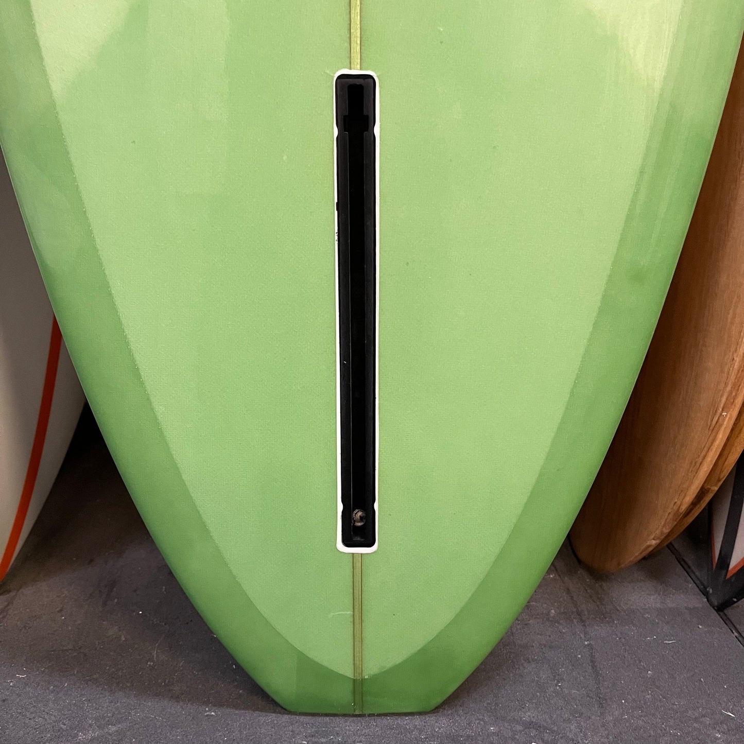 Oke Surfboards Chok's Mal 9'4" secondhand surfboard fin box close-up