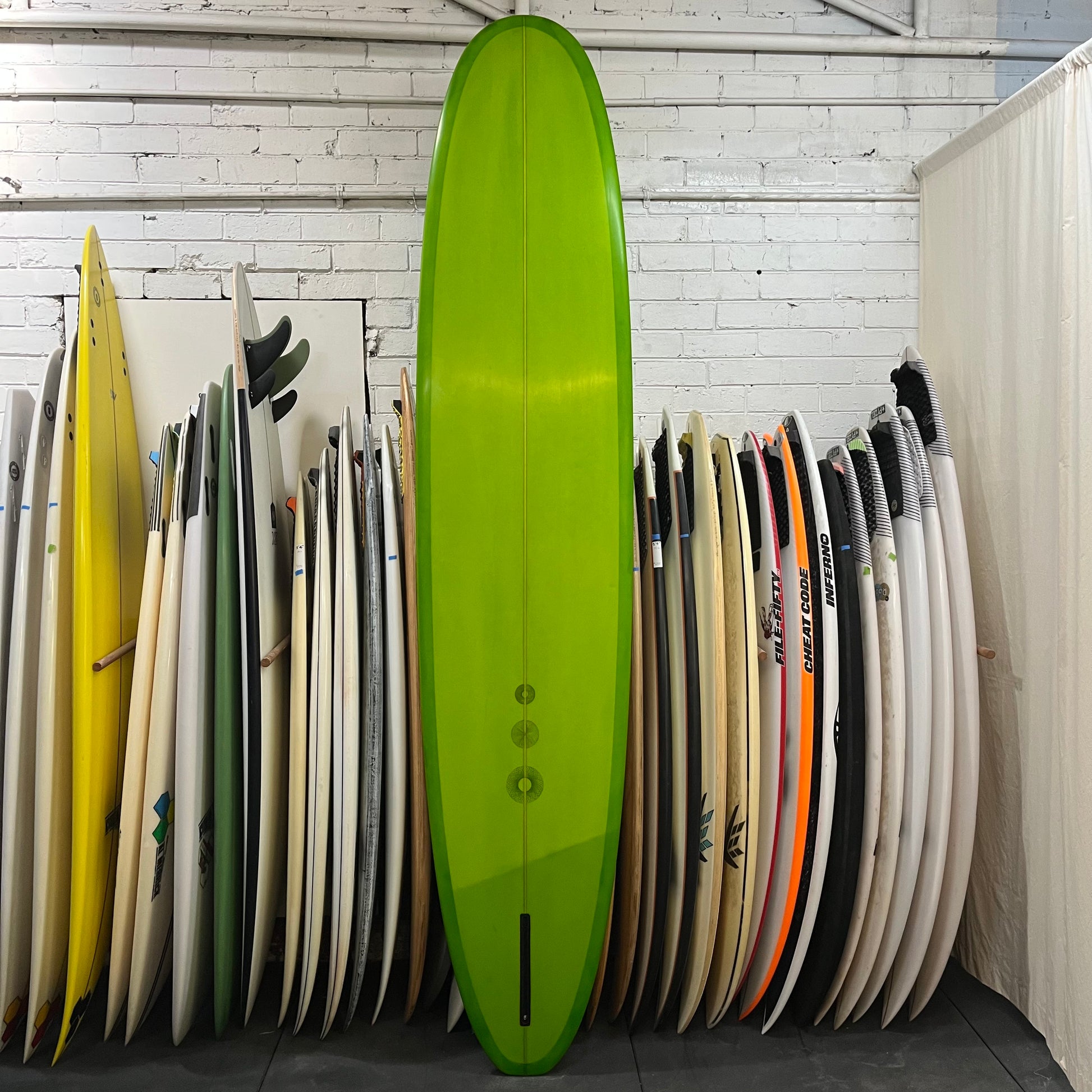 Oke Surfboards longboard 9'6" secondhand surfboard bottom view