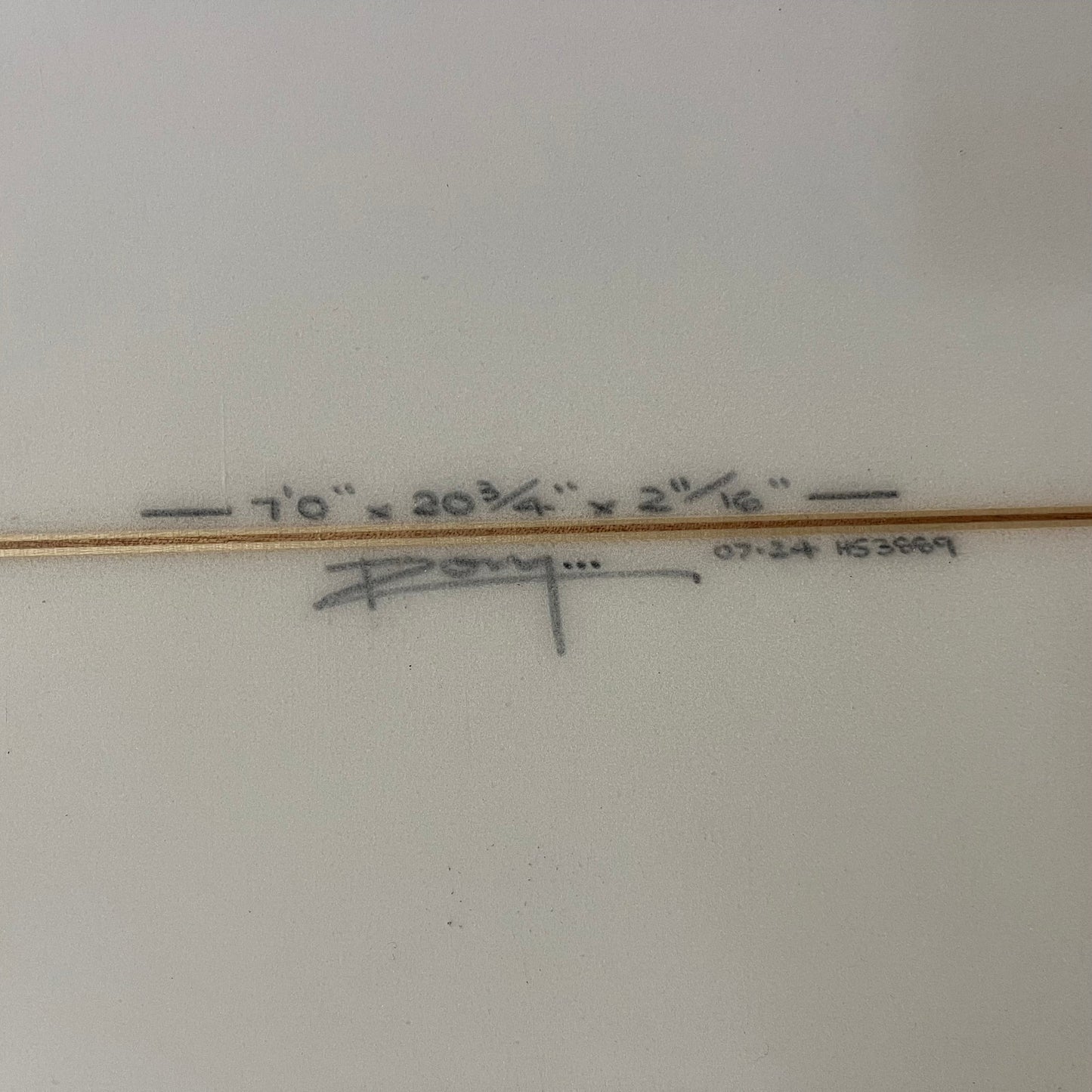 Oke Surfboards twin pin 7'0" secondhand surfboard dimensions close-up