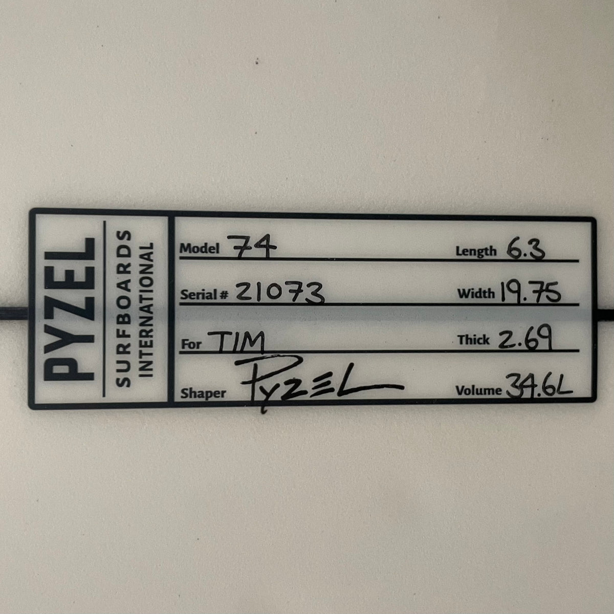 Pyzel 74 6'3" secondhand surfboards dimensions close-up