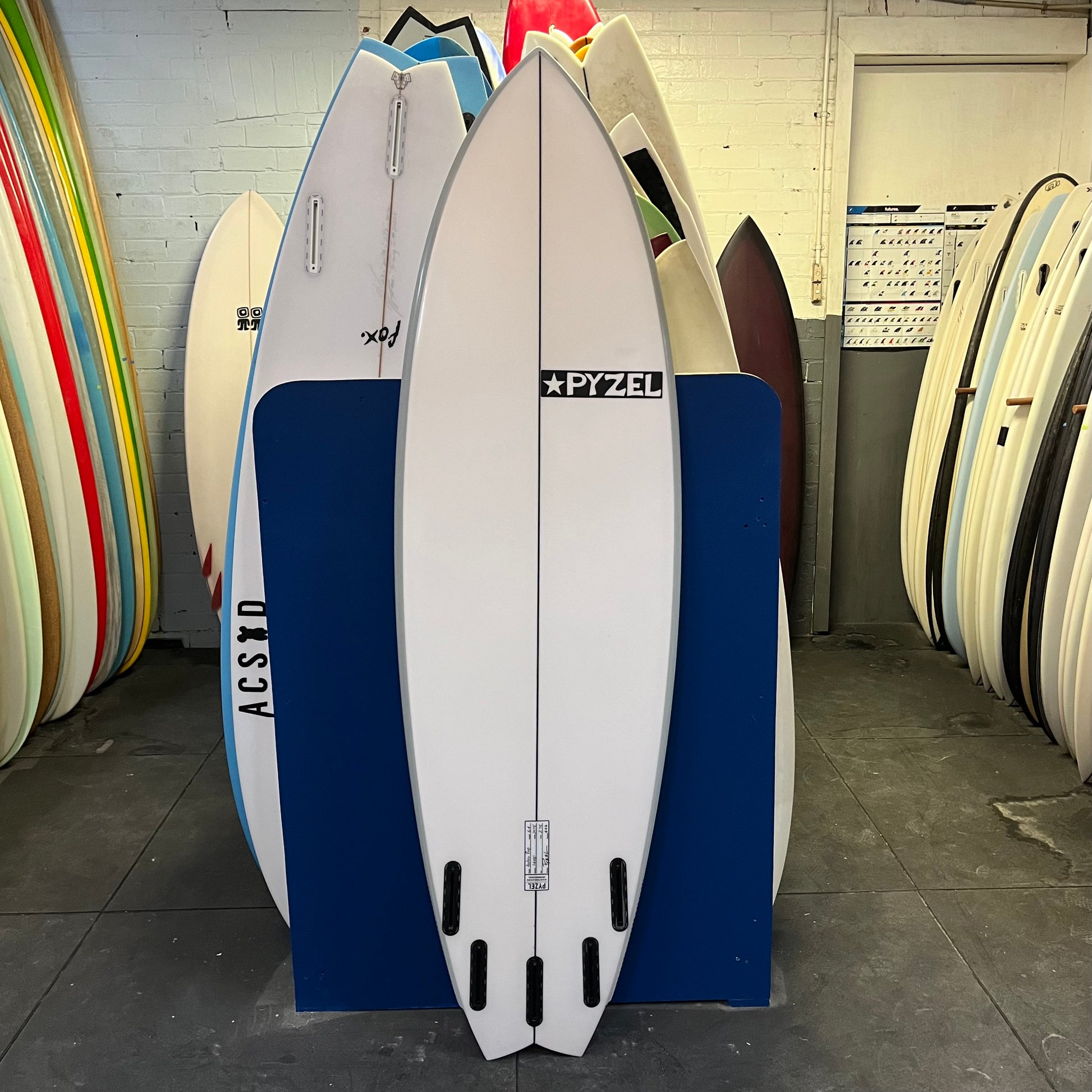 Pyzel Astro Pop 6'4" secondhand surfboard bottom view
