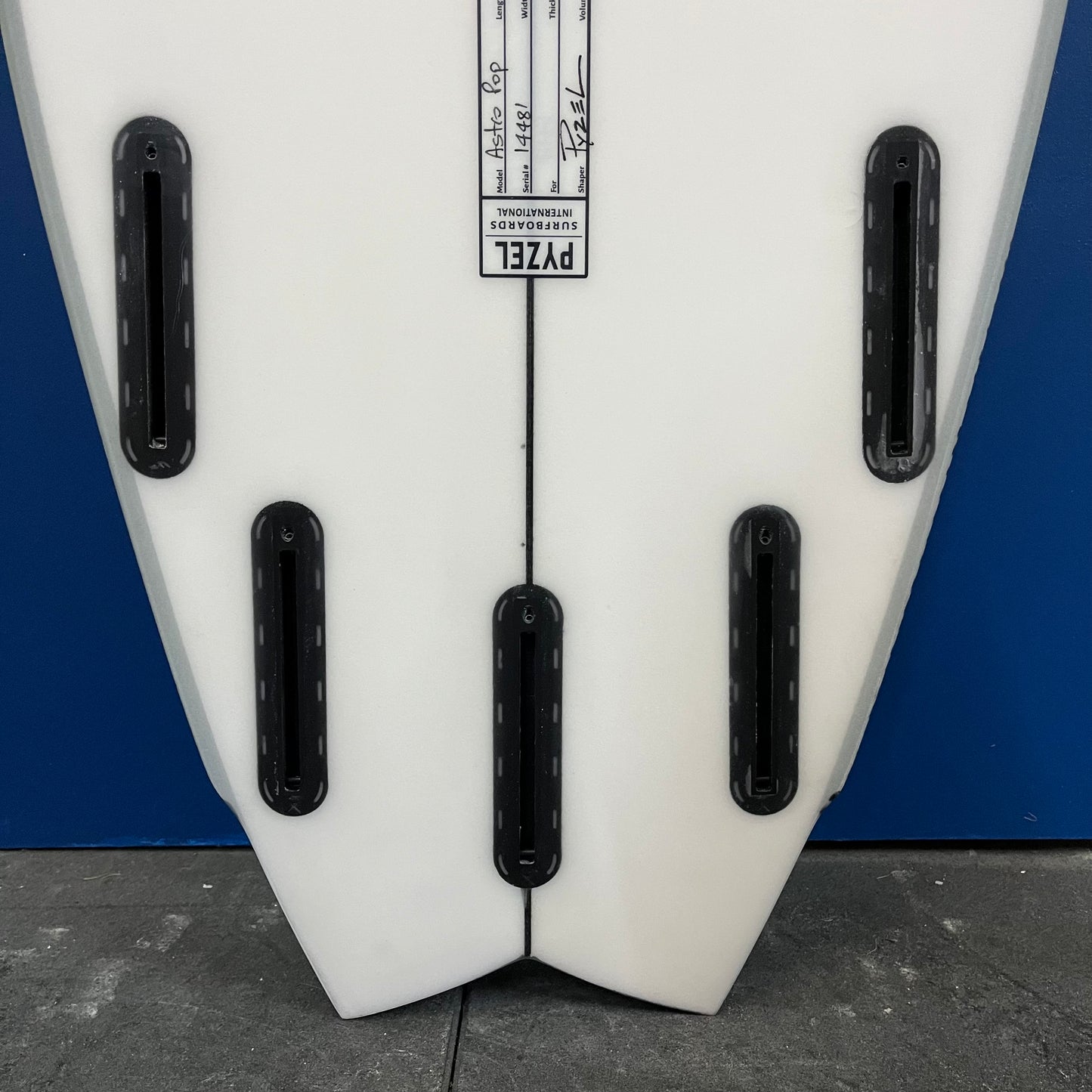Pyzel Astro Pop 6'4" secondhand surfboard fin box close-up