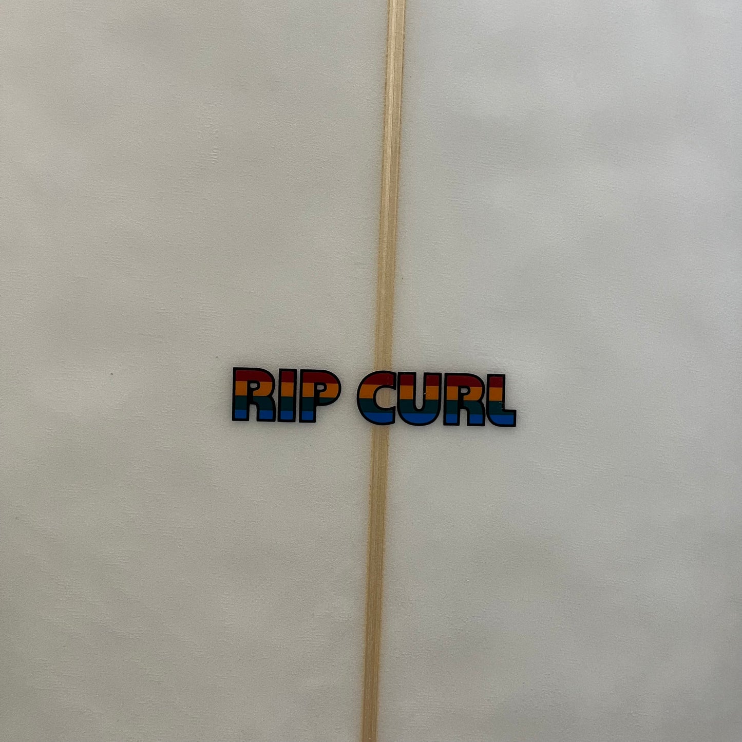 Rip Curl The Cruiser 8'6" secondhand surfboard brand logo close-up