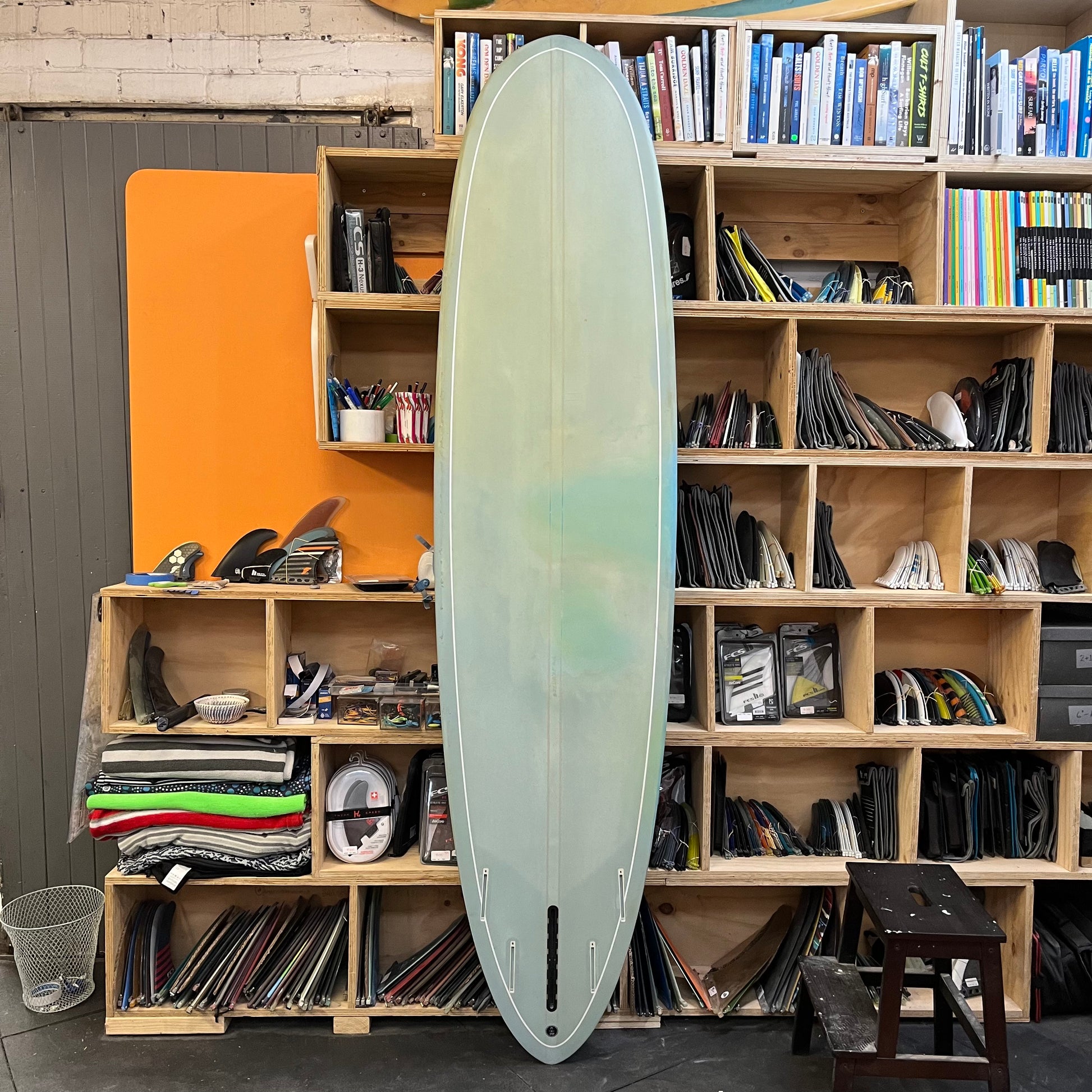 Sanctum Surfboards Magic Carpet 8'2" secondhand surfboard fin box close-up