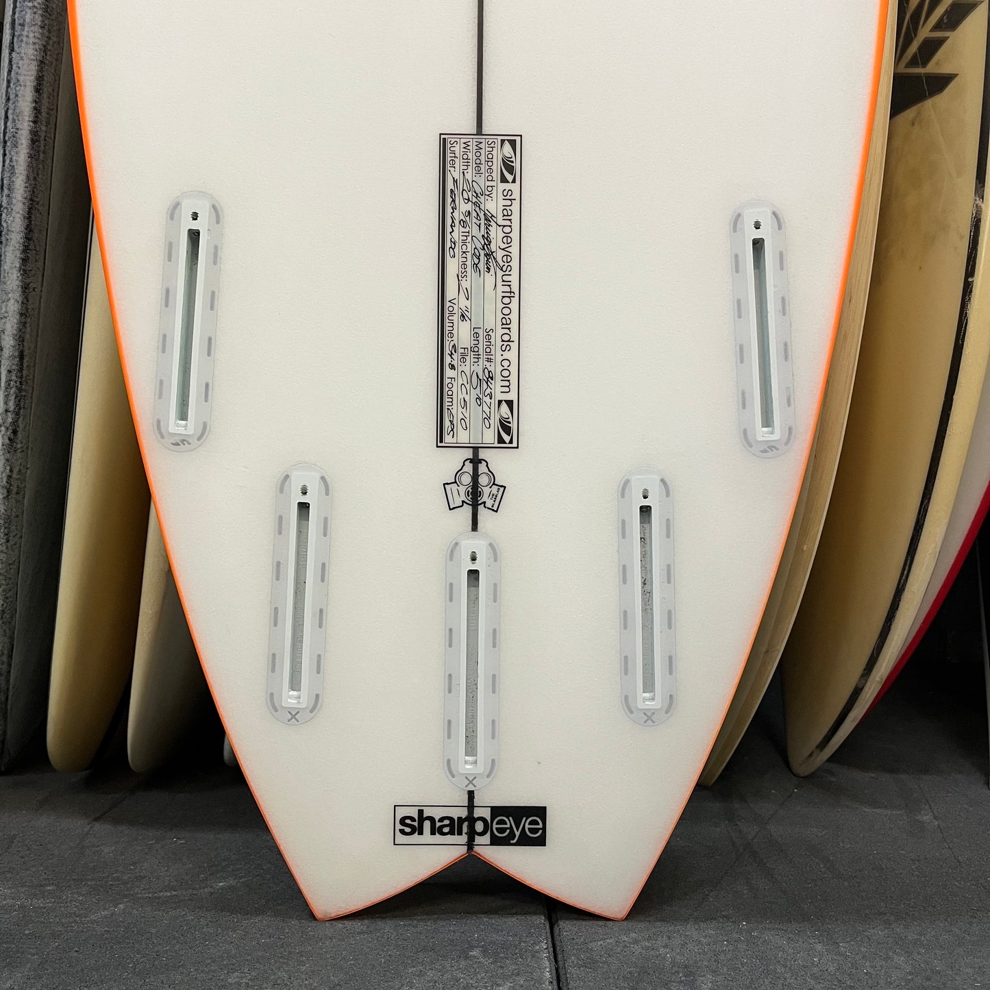 Sharpeye Cheat Code 5'10" secondhand surfboard fin box close-up