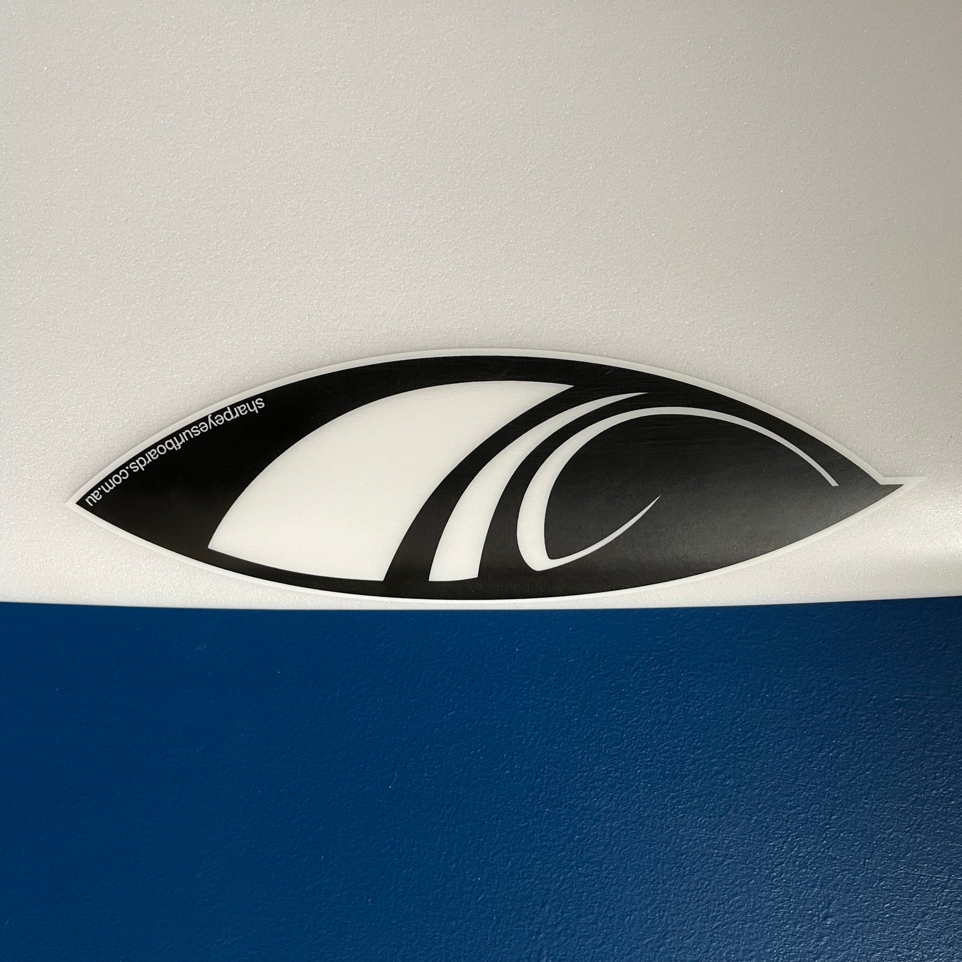 Sharpeye File Fifty HV 5'10" secondhand surfboard brand logo close-up