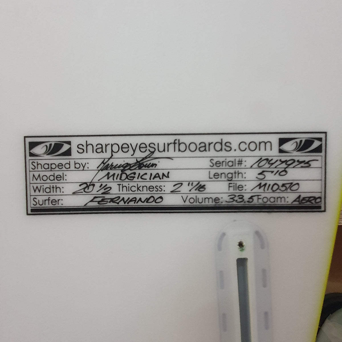 Sharpeye Midgician 5'10" secondhand surfboards dimensions close-up