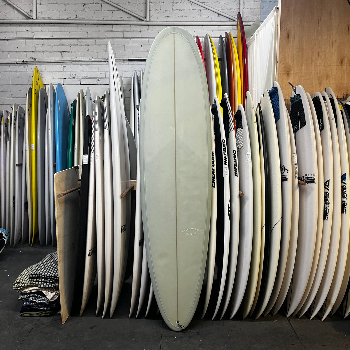 Sideways Riz mini mal 7'4" secondhand surfboards top view