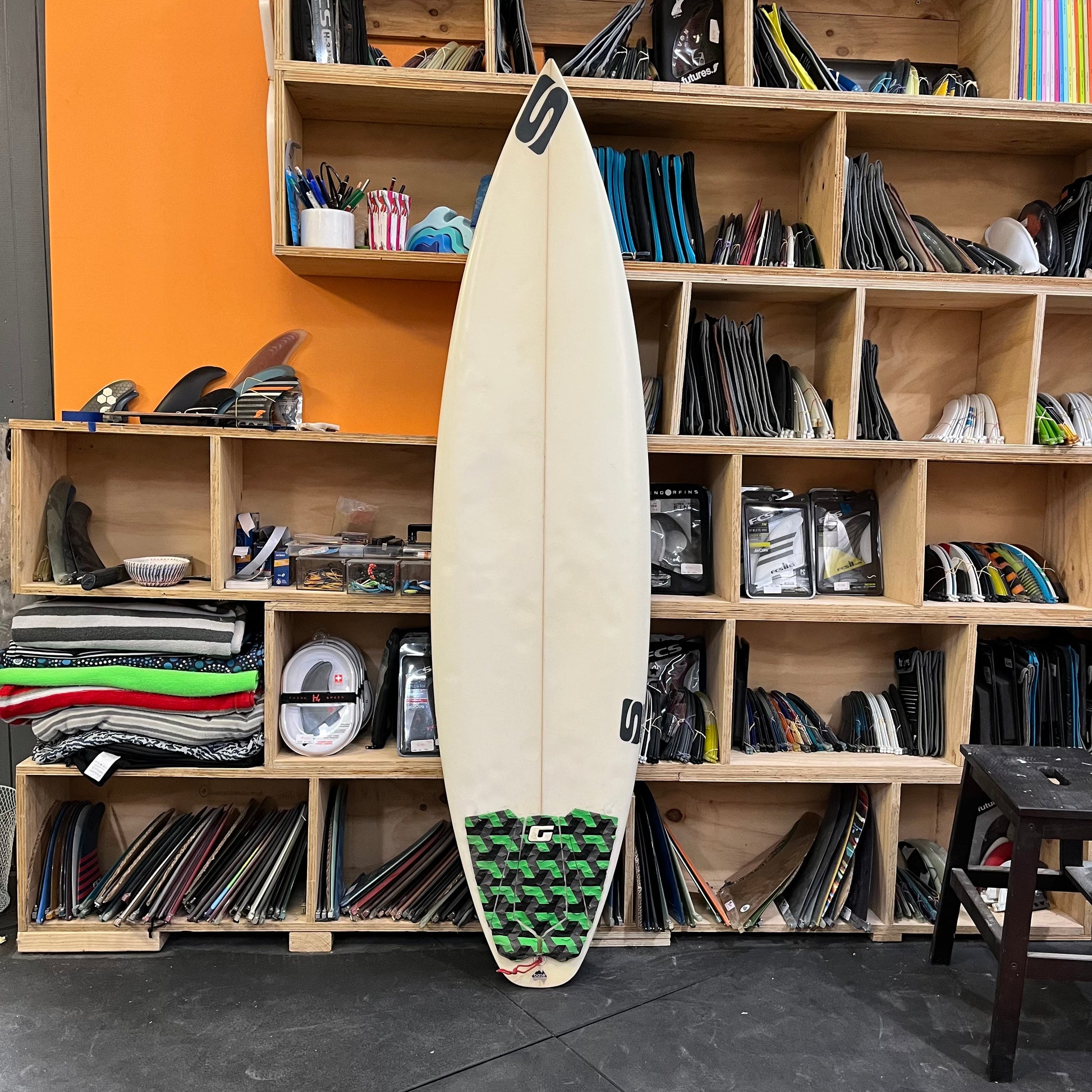 Simon Anderson XFC 6'2" secondhand surfboard top view