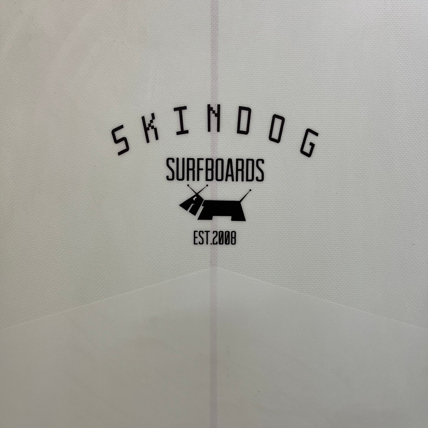Skindog Ova 7'6" secondhand surfboard brand logo close-up