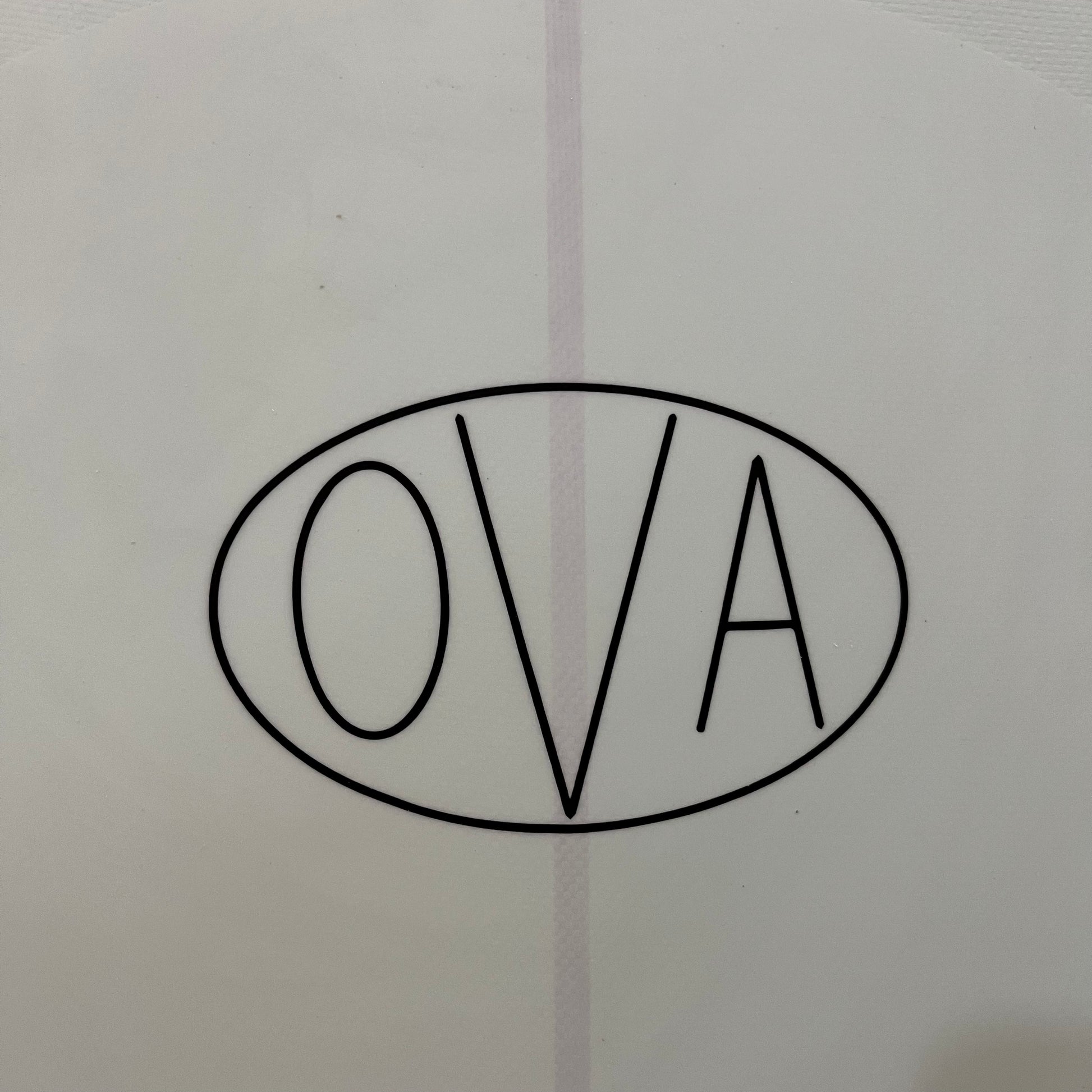 Skindog Ova 7'6" secondhand surfboard model logo close-up