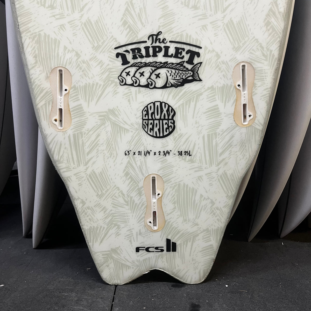 Softech Triplet 6'3" secondhand surfboards fin box close-up