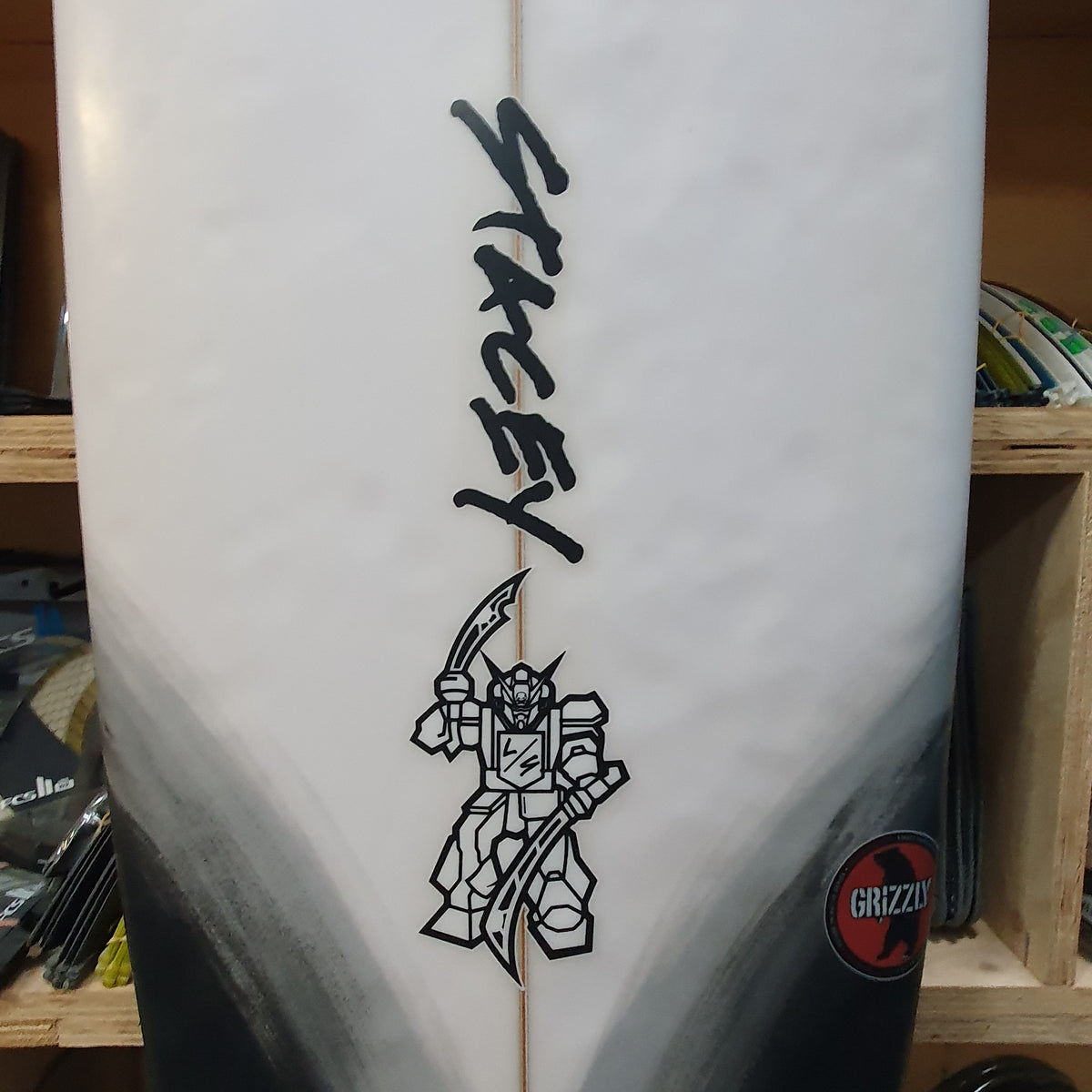 Stacey Grizzly 6'1" secondhand surfboards brand name close-up