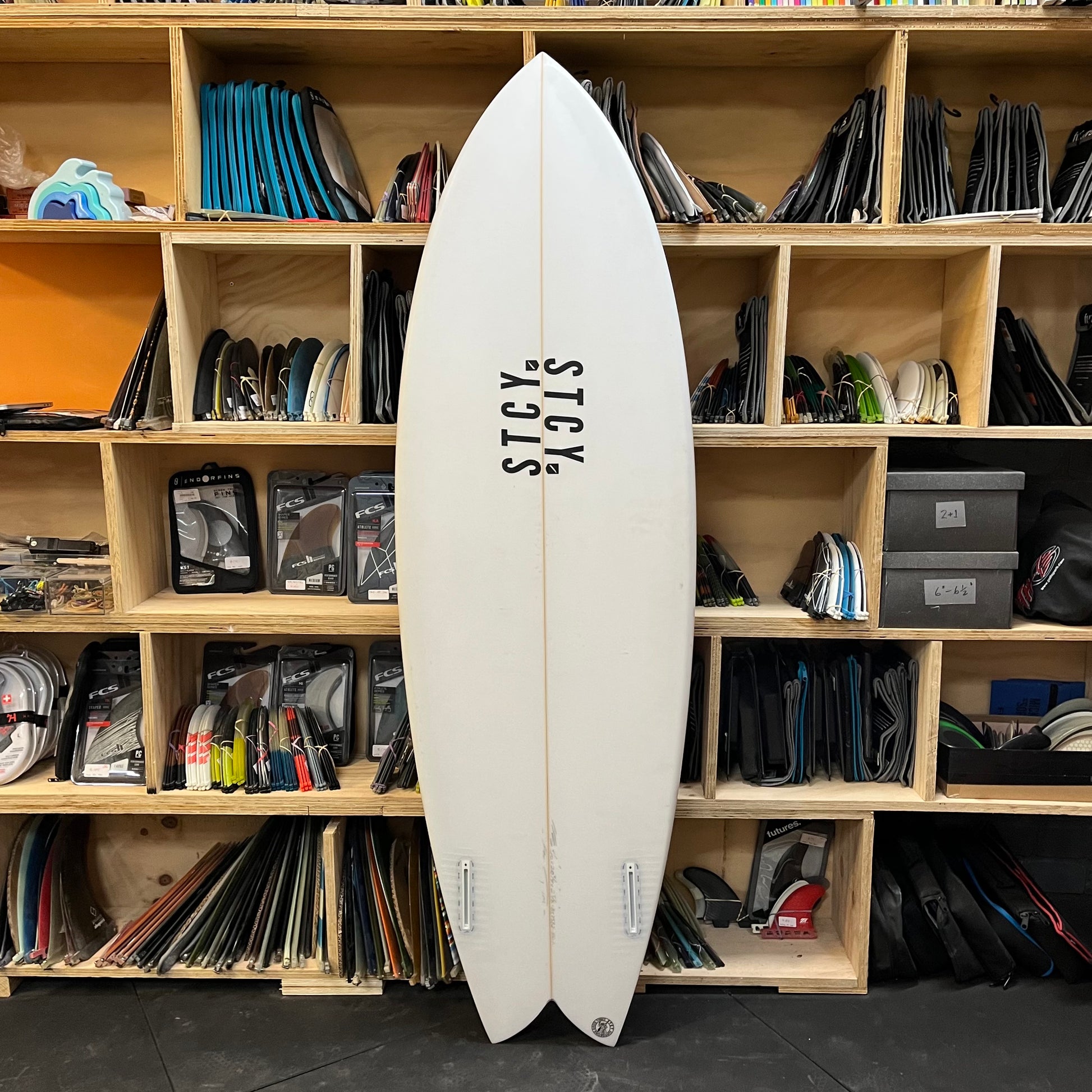 Stacey Times Two 5'10" secondhand surfboard bottom view