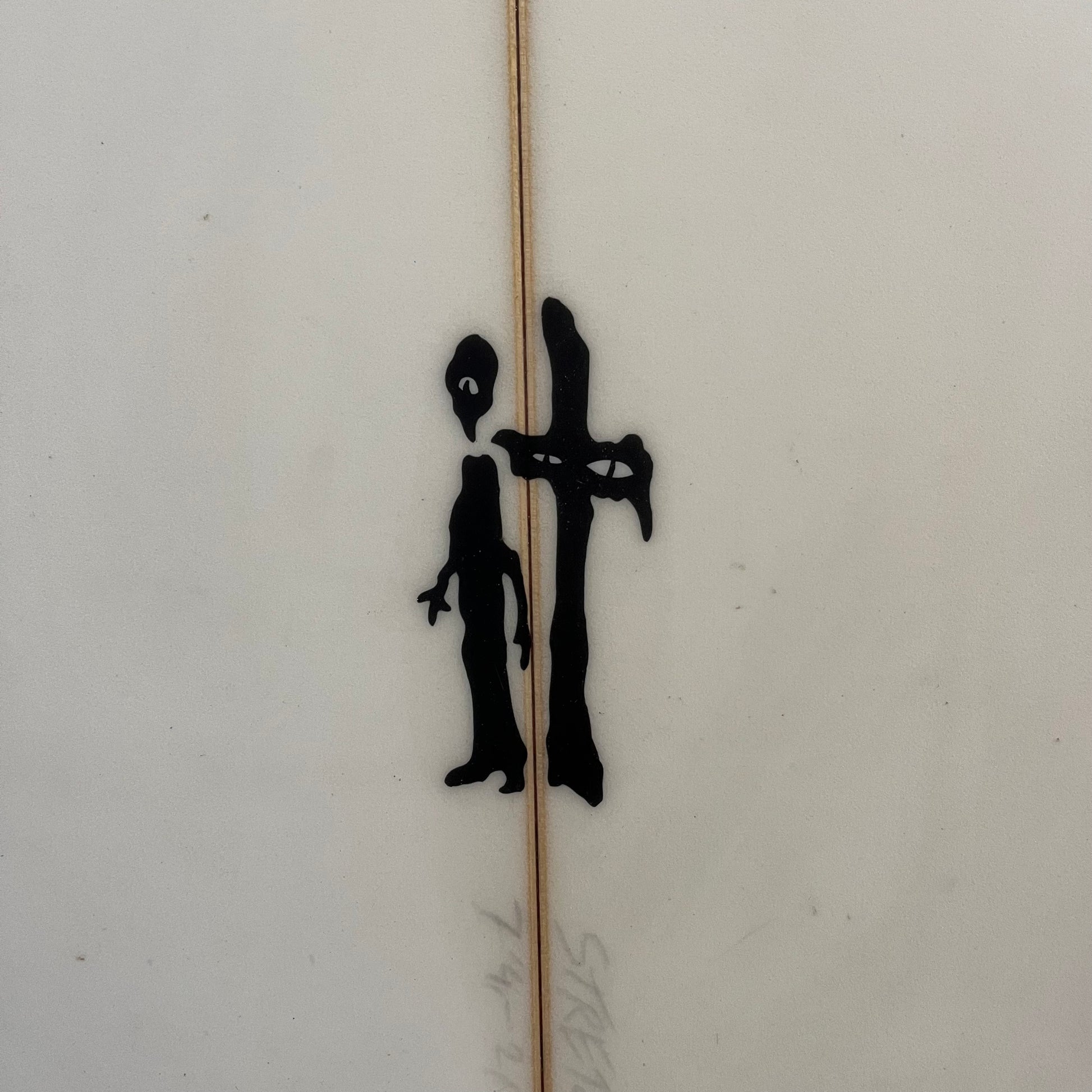 Stretch IT 7'4" secondhand surfboard model logo close-up