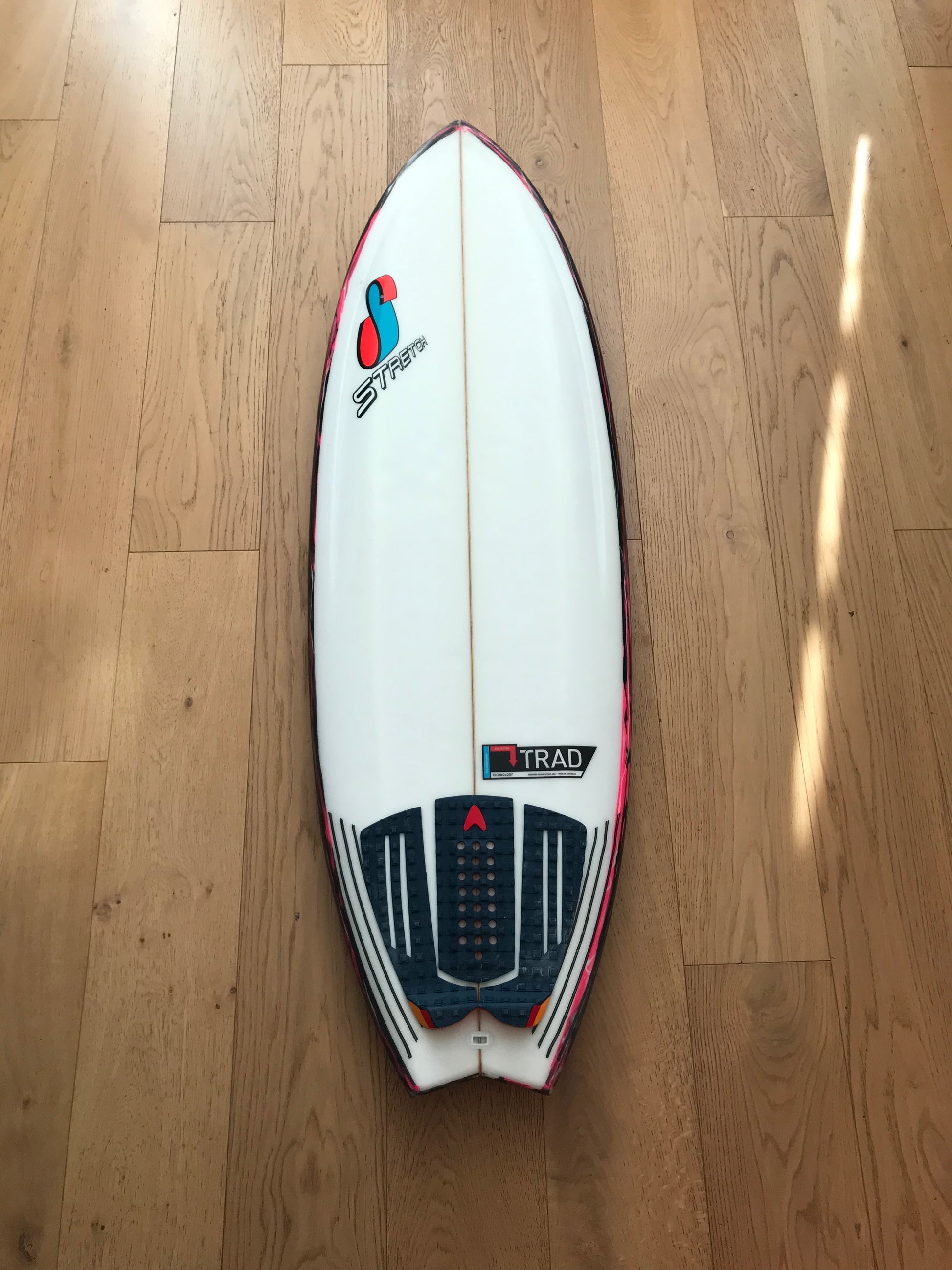 Stretch Super Buzz 5'6" secondhand surfboard top view