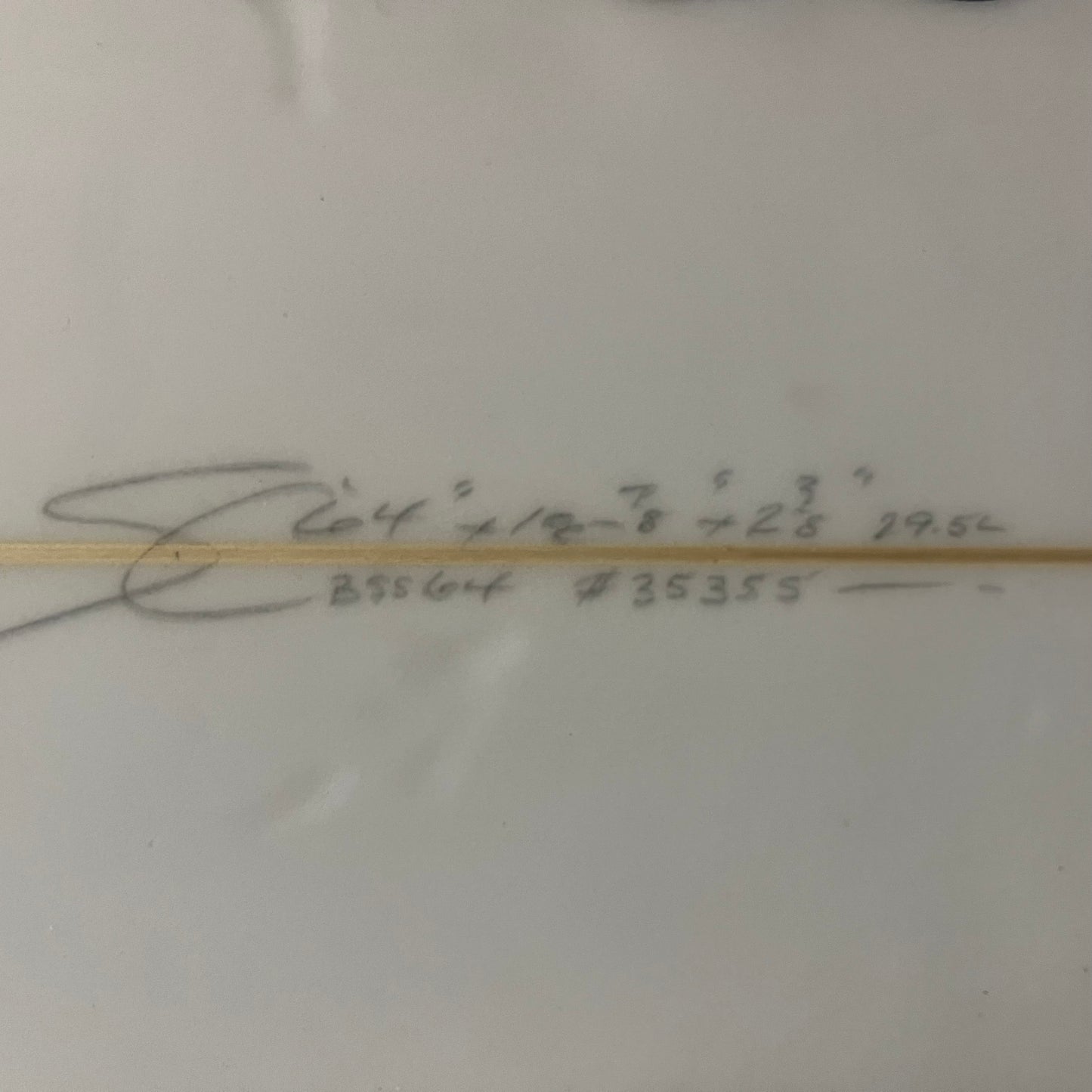 Superbrand Burnside 6'4" secondhand surfboard dimensions close-up