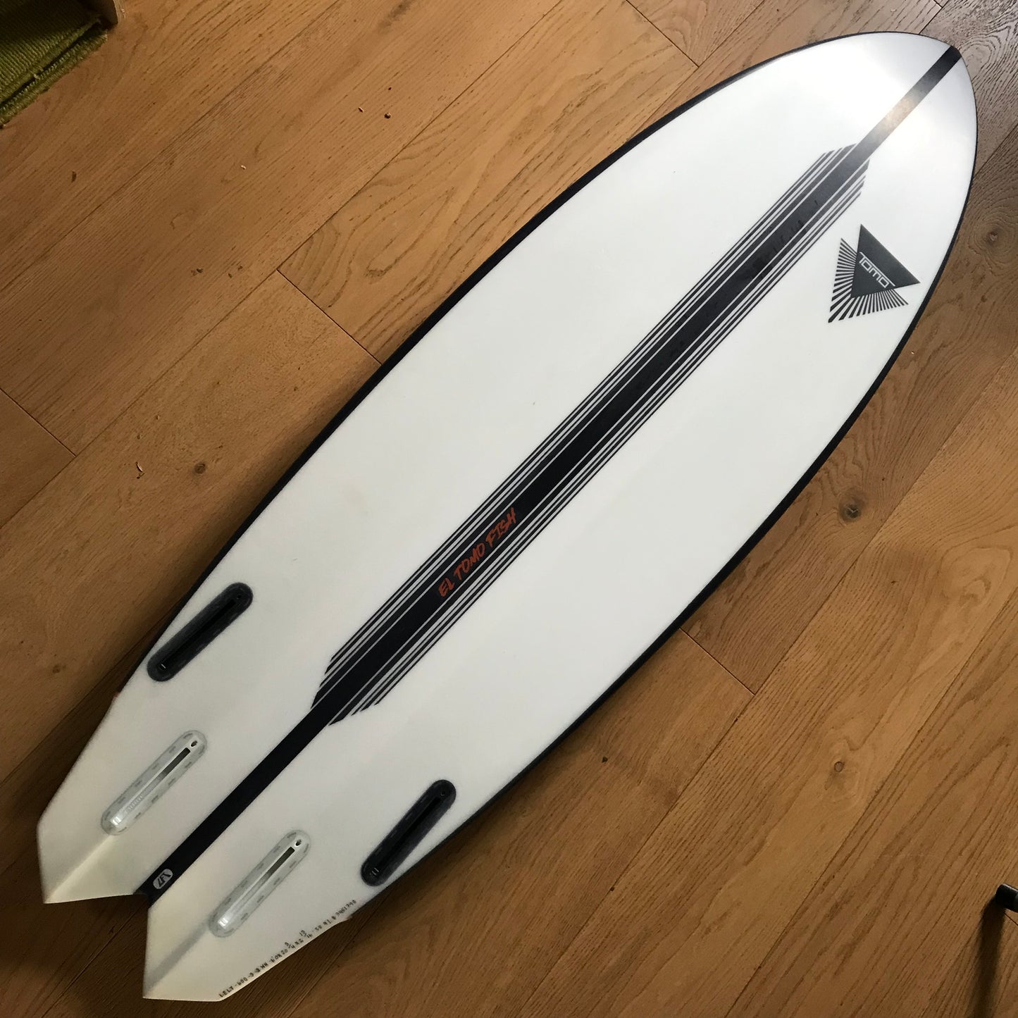 Tomo El Tomo Fish 6'0" secondhand surfboard bottom view