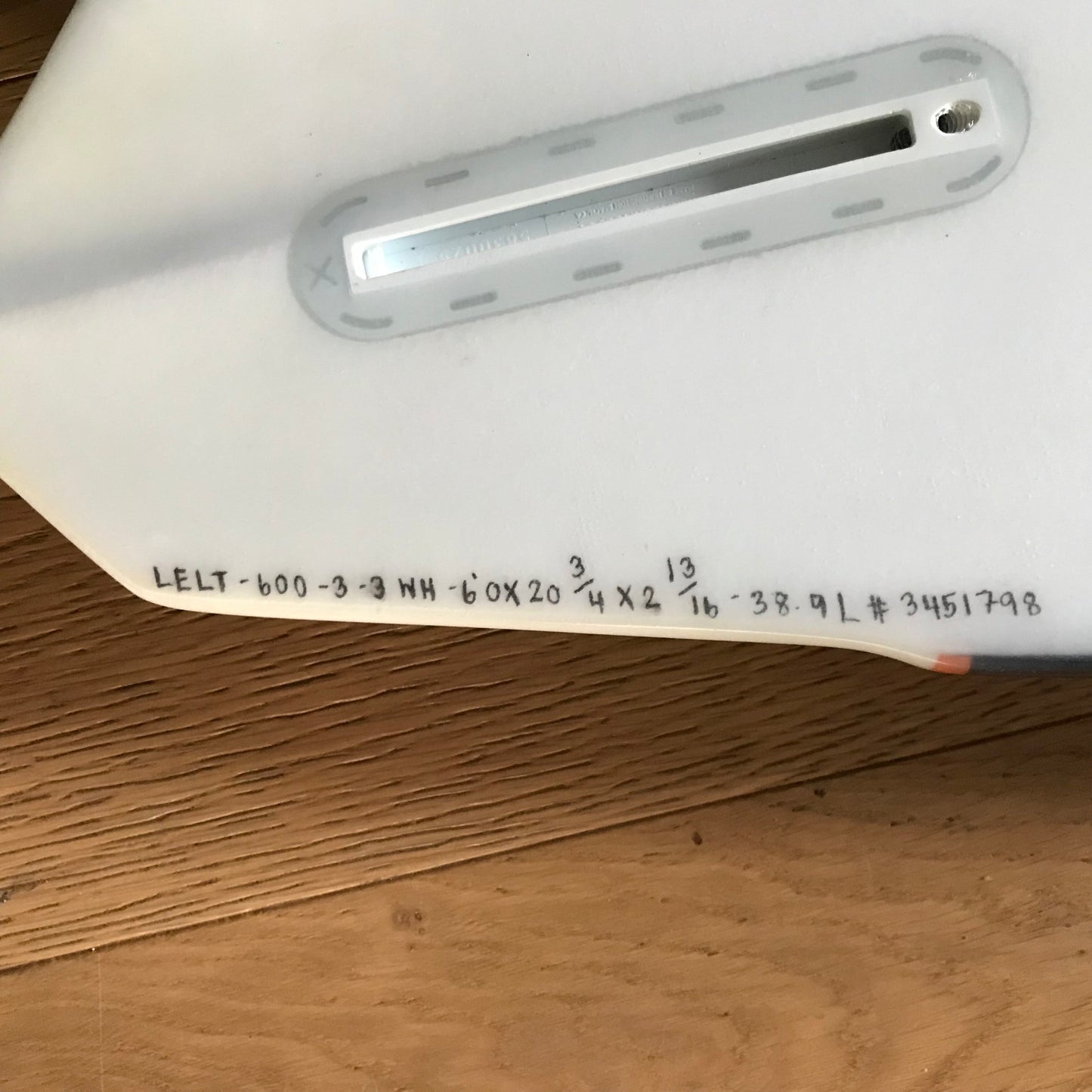 Tomo El Tomo Fish 6'0" secondhand surfboard dimensions close-up