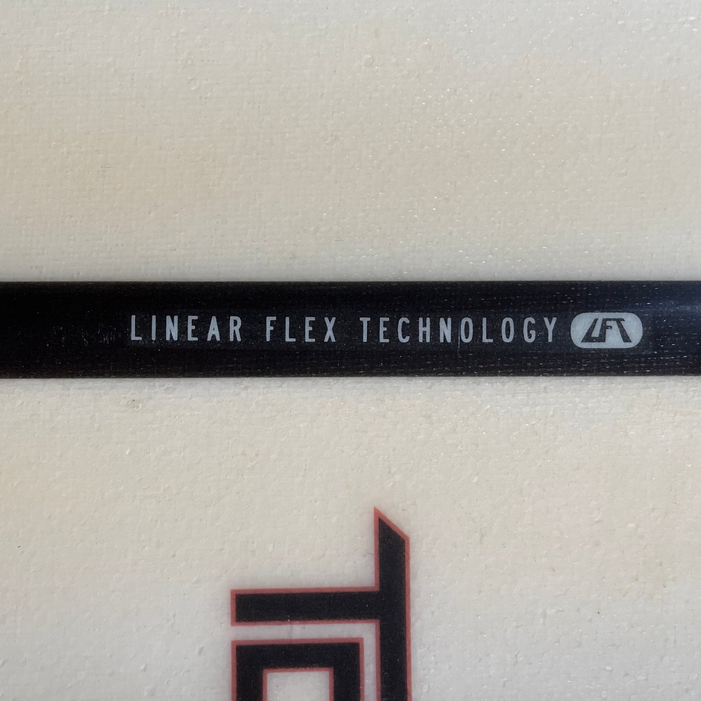 Tomo Evo 5'6" secondhand surfboard construction close-up