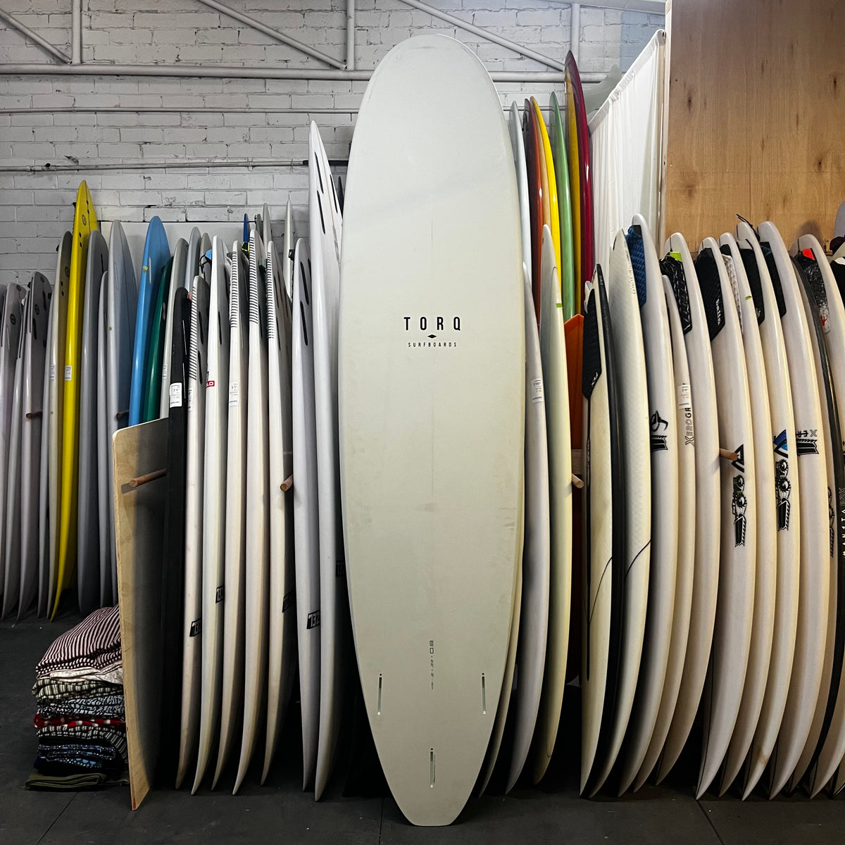 Torq mini mal 8'0" secondhand surfboards bottom view