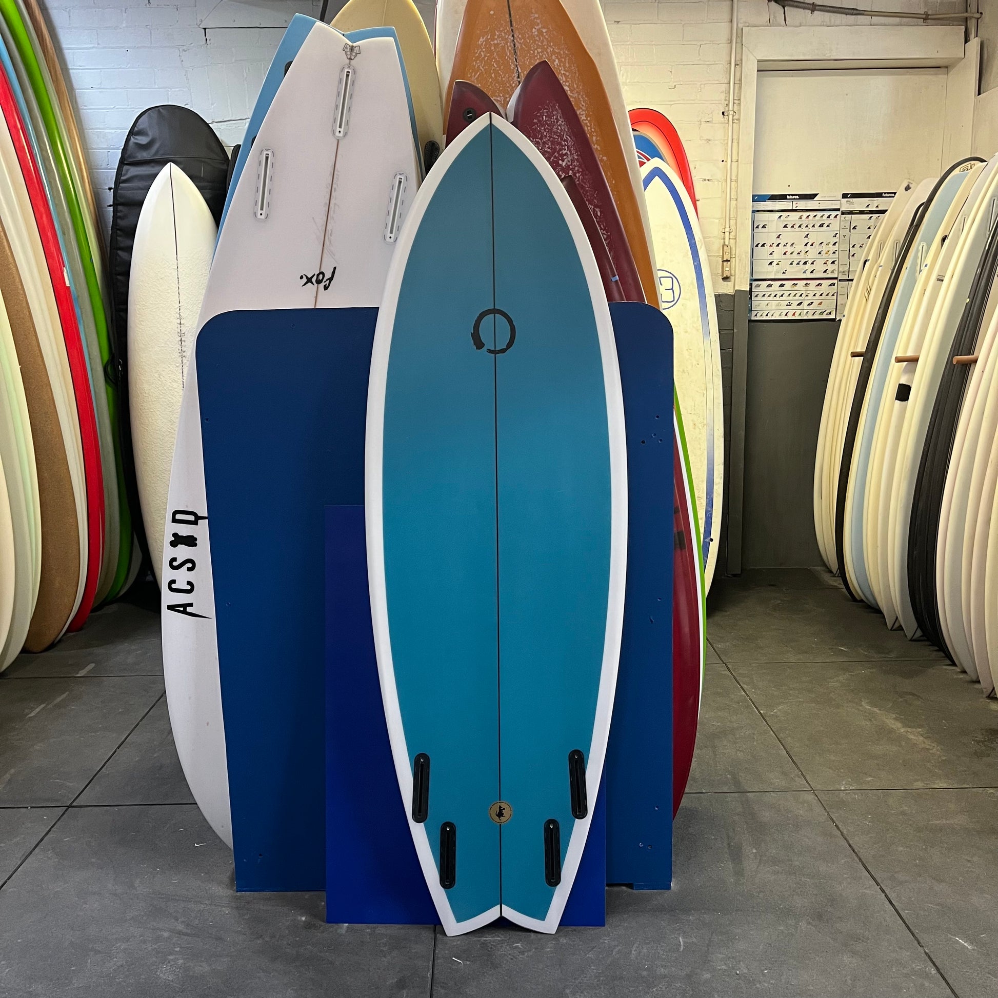 Yugen Buri 5'8" secondhand surfboard bottom view
