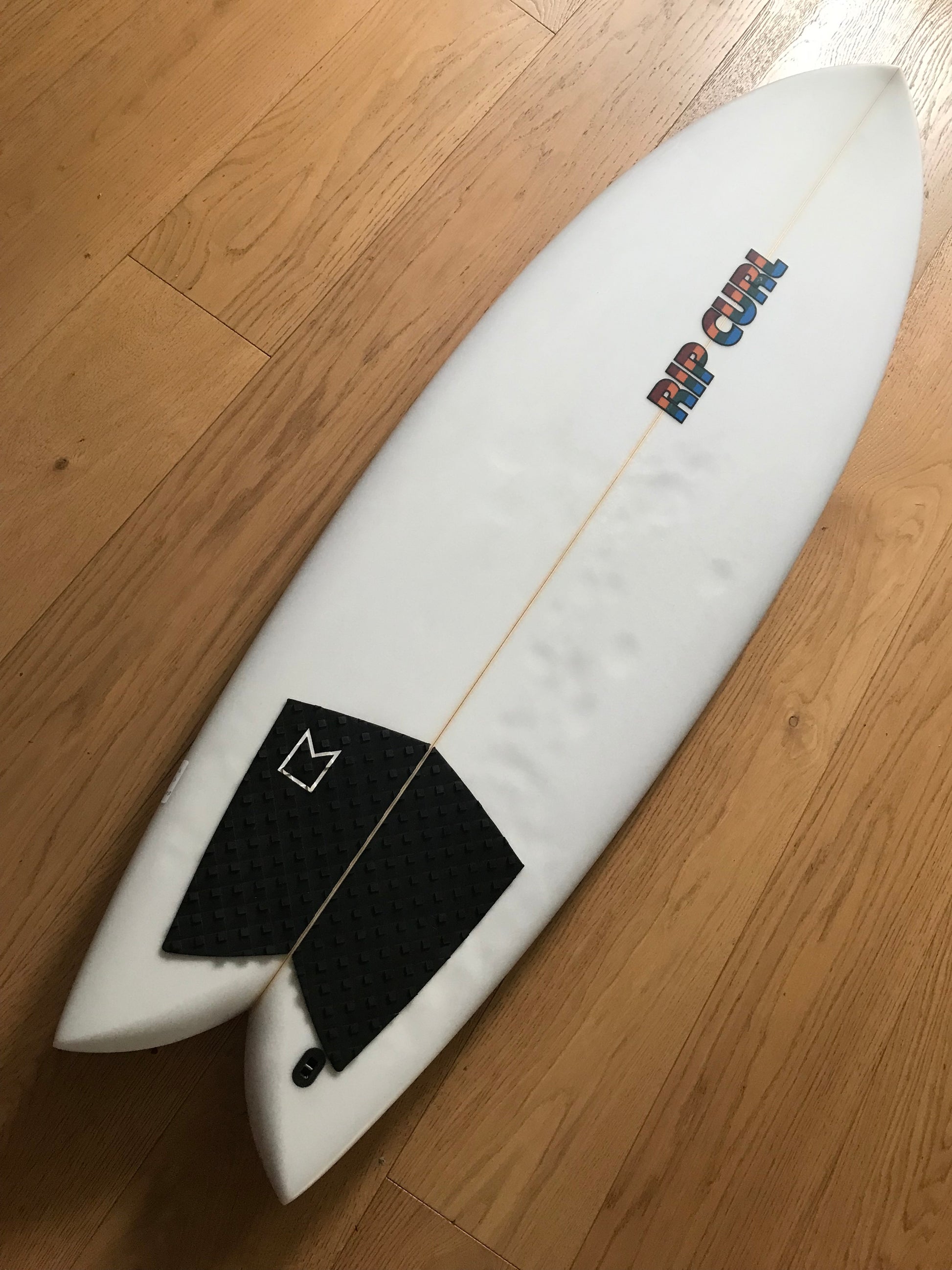 Rip Curl twin fin 5'6" secondhand surfboard top view