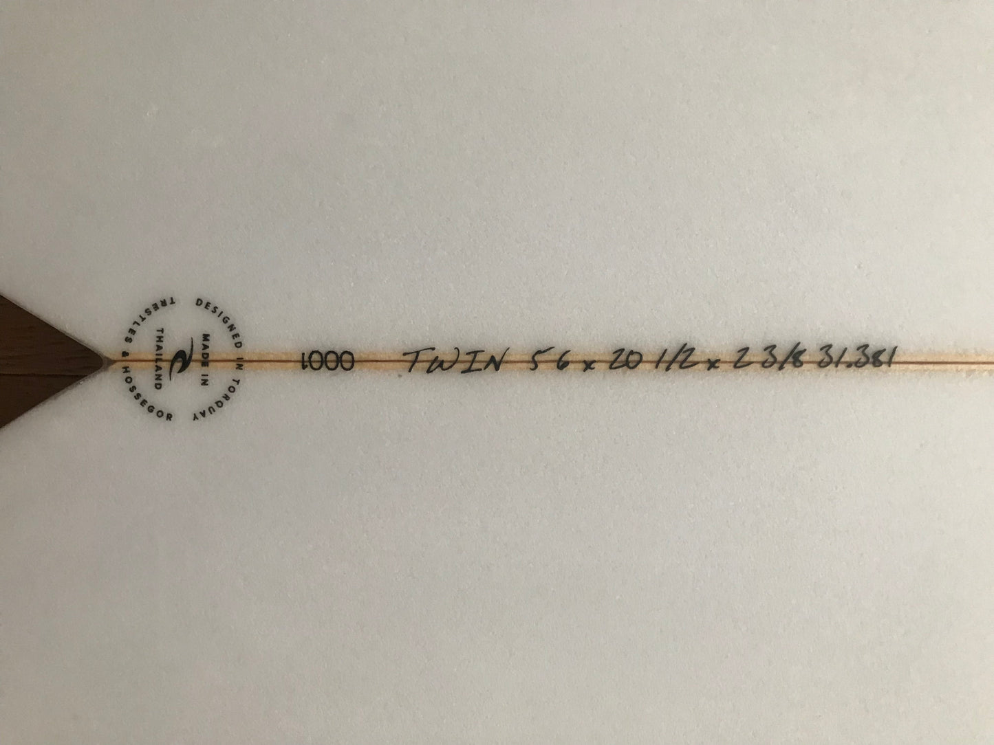 Rip Curl twin fin 5'6" secondhand surfboard dimensions close-up